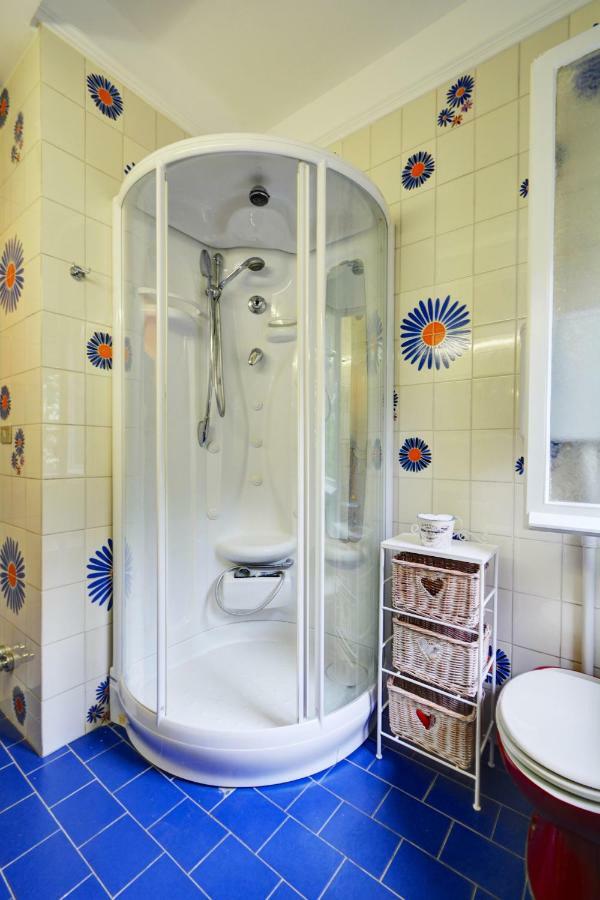 B&B La Rosa Segreta Генуя Экстерьер фото